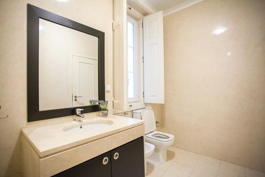 Lovelystay - Elegance And Charm! Lisbon Bagian luar foto
